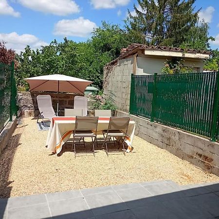 Charmante Maison Le Fagnard Coutras Exterior foto